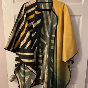 Sassy Jones Reversible Poncho/Ruana - Black